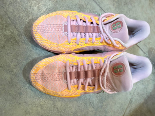 Women's Nike KD Basketball Shoes Size 8 Preloved Good Condition